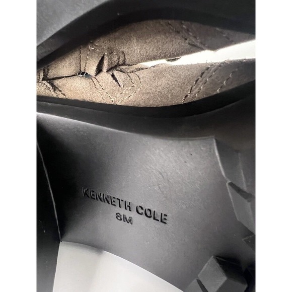 Kenneth Cole “Rhode” Suede Ankle Boots Double Buckle Lug Polar Grip Sole Size 8 - Picture 12 of 13
